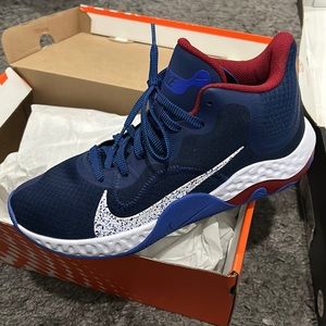 Nike brand new w/ box